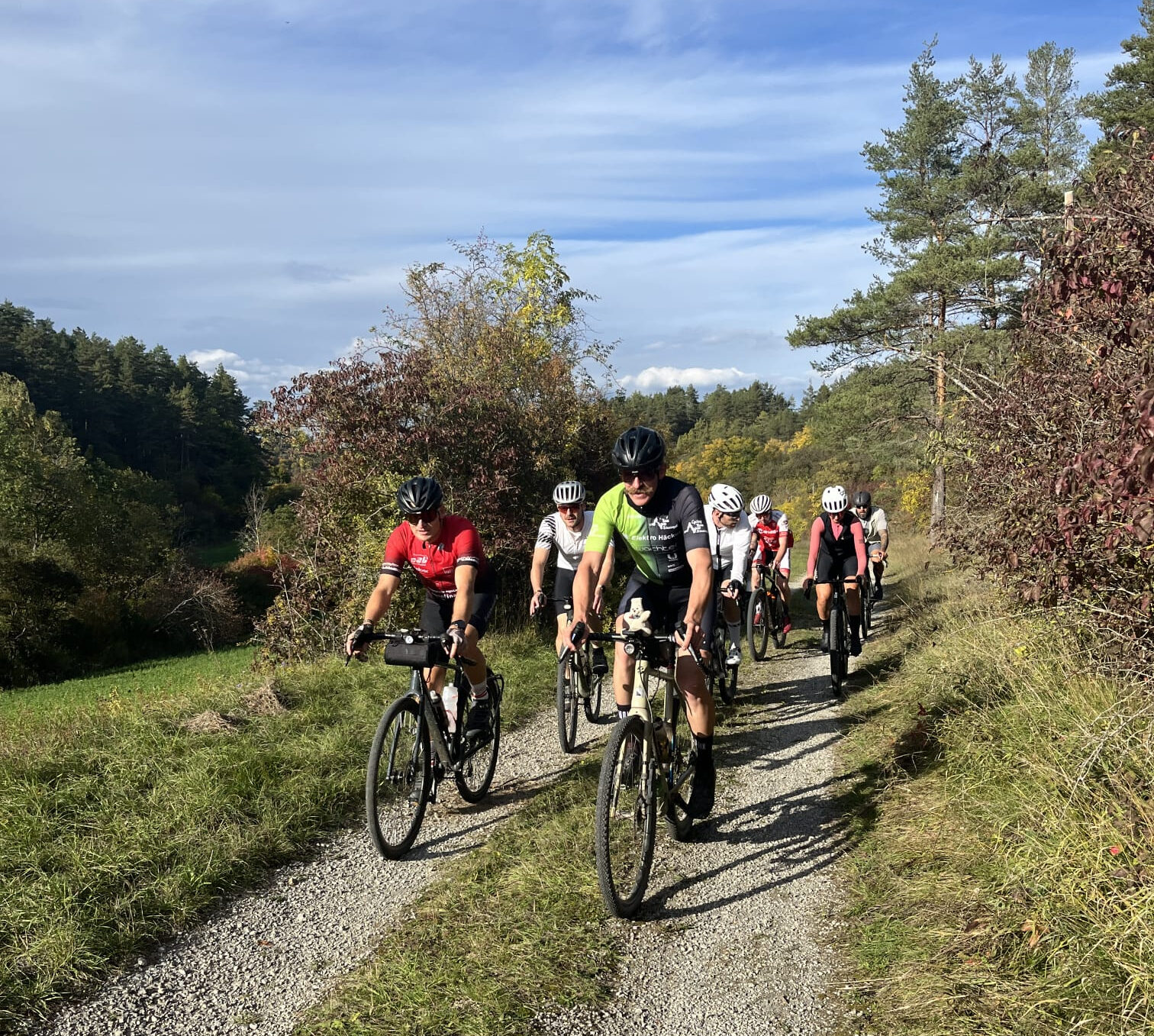 Knapp 100 Teilnehmende beim RAYMON x Cycling Team Schweinfurt Gravel
