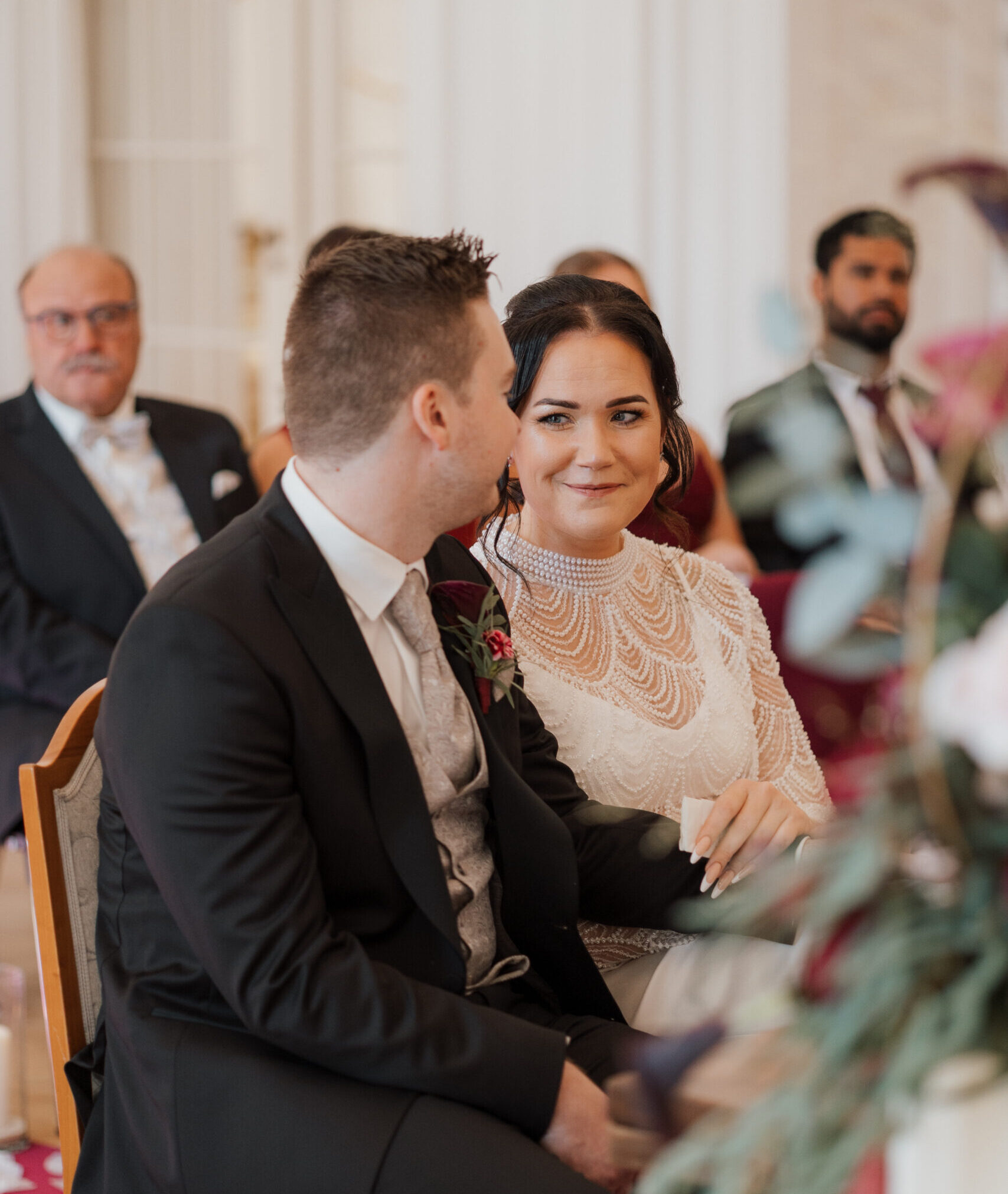 TRAUMHOCHZEIT IM WEIßEN SAAL – Wenn historische Räume persönliche Geschichten erzählen