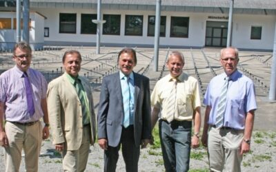 Umbau der Sömmersdorfer Bühne: Förderbescheid übergeben